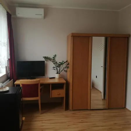 Alpokalja Es Kemping Мотель Сентготтхард